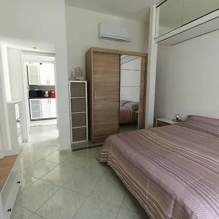 Apartment Francigena House *