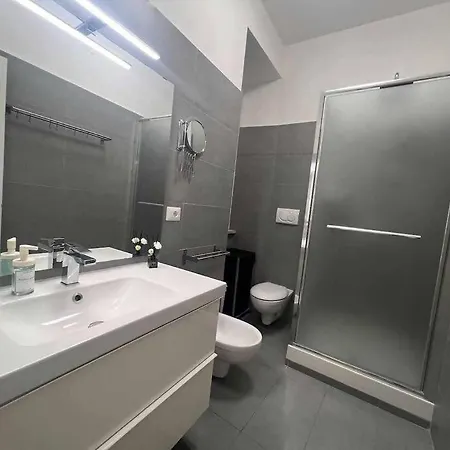 Apartment Modern In Monteverde Rom