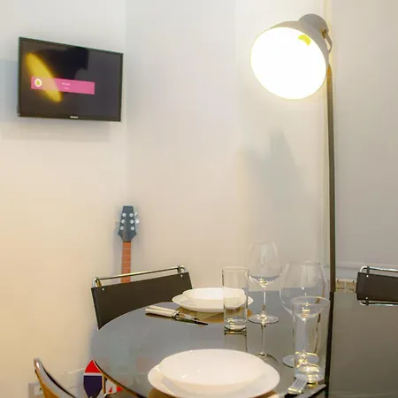 Magikrooms Kandy Apartment Rome