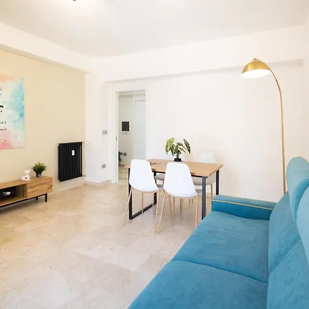 Apartment Marconi White Flower House *