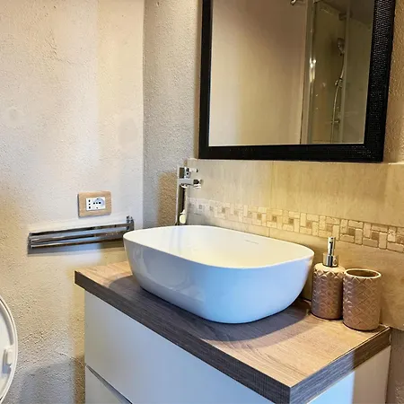 Guest house Comfort Ciclamino - 666 Rome