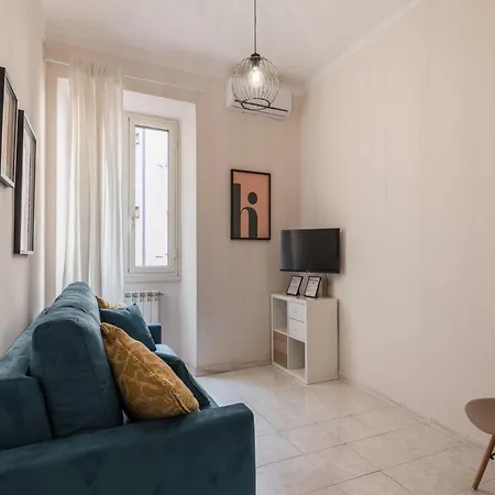 The Rent - Spacious One-bedroom Near Colosseum Apartment Rome