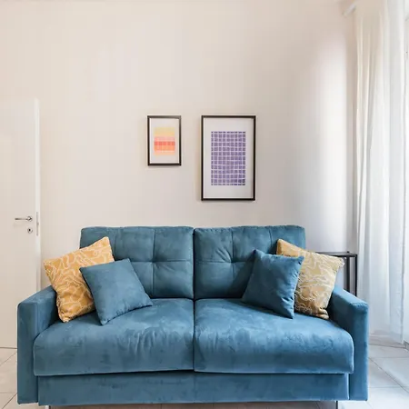 The Rent - Spacious One-bedroom Near Colosseum *