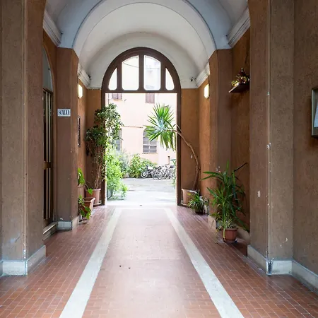 Apartment The Rent - Spacious One-bedroom Near Colosseum *