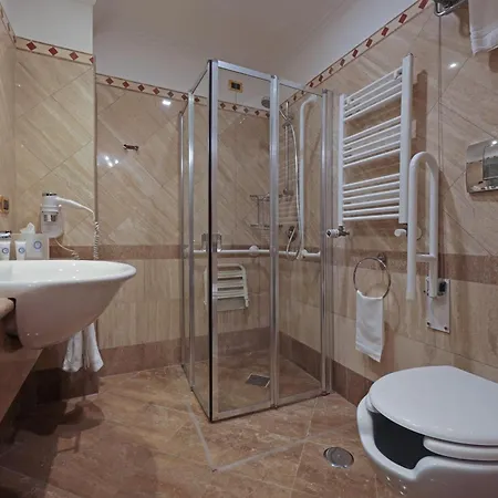 Barberini 4* Roma