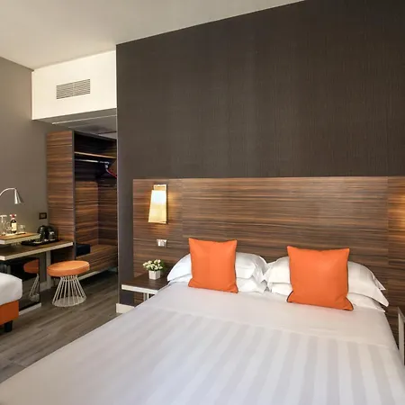 Hotel The Republic 4*
