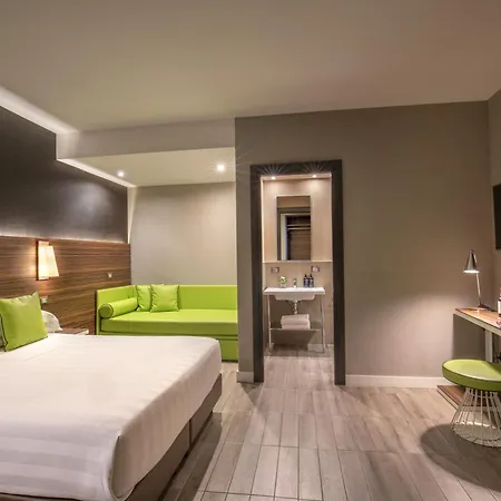 The Republic Hotel 4*