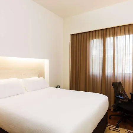 Hilton Garden Claridge