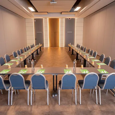 - Eur Parco Dei Medici By Ihg Hotel 4*