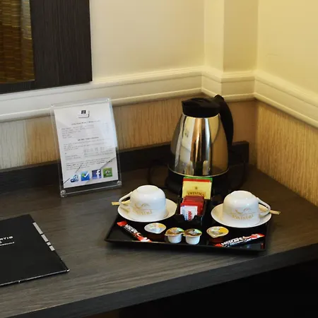 Artis Hotel 4*