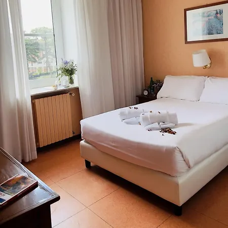 Hotel Eur Parco Dei Pini 3*