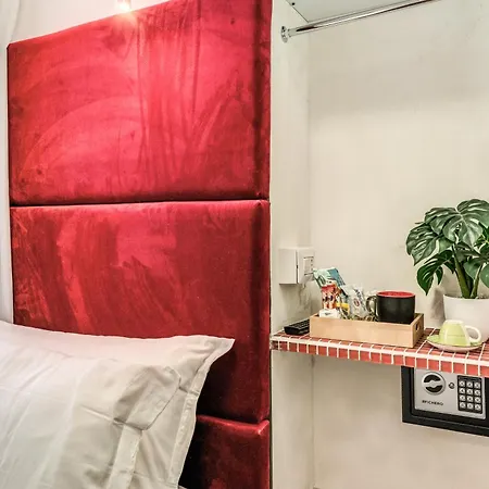 Affittacamere Tritone House 4*
