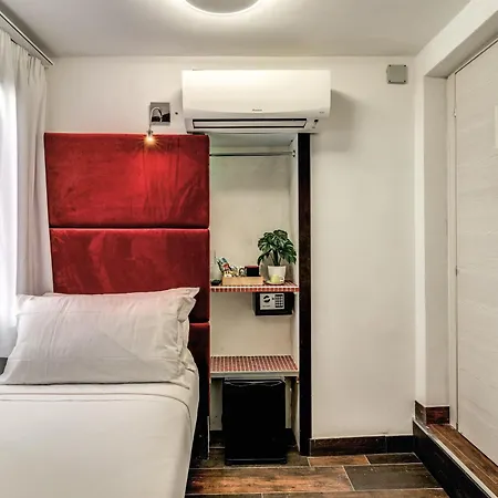 Affittacamere Tritone House Roma