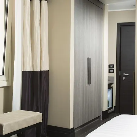Hotel Life Rome