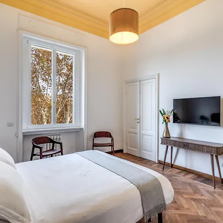 Bed and breakfast Tree Charme Trilussa Roma