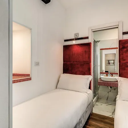 Piazza Di Spagna Comfort