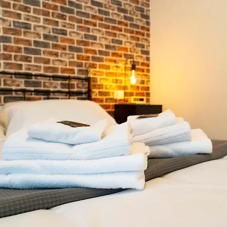 Salotto Piramide Bed & Breakfast 3*