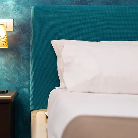 Bed & Breakfast Salotto Piramide Rome