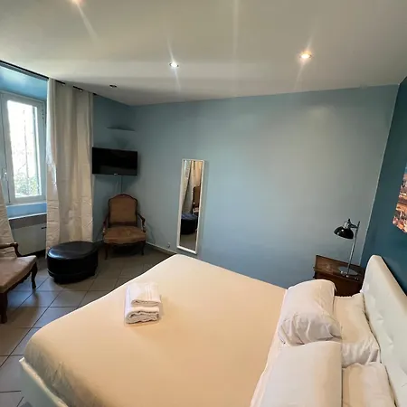 Mellini Escape * Řím