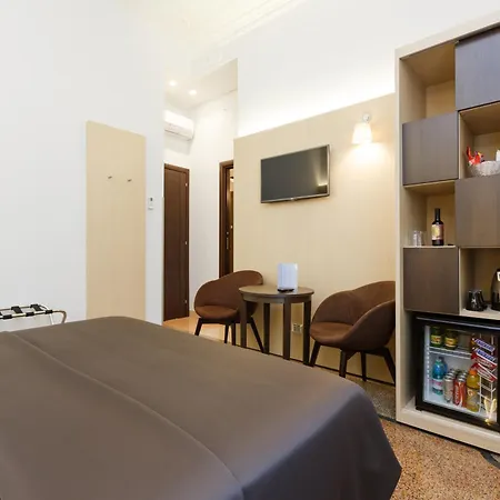 Domus Terenzio Hotel 3*