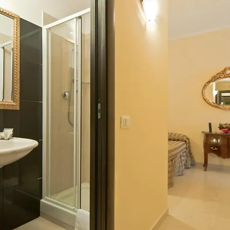 Regina Giovanna Hotel