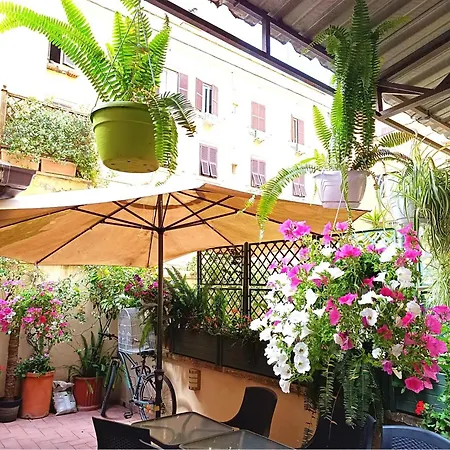 Guest house Luxury By A Casa Simpatia - Free Parking Minimum 3 Nights -on Request In Advance Rome
