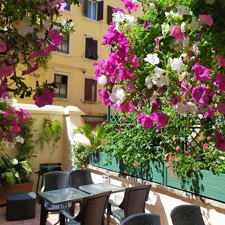 Guest house Luxury By A Casa Simpatia - Free Parking Minimum 3 Nights -on Request In Advance