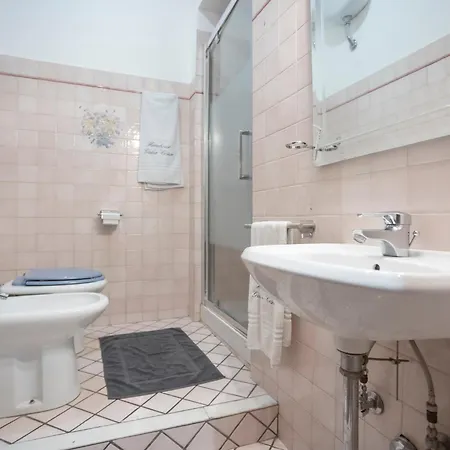 Holiday home Homehouse Giulio Cesare-San Pietro Rome