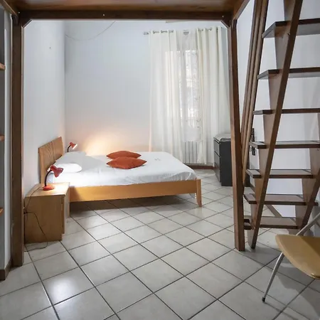 Homehouse Giulio Cesare-san Pietro *