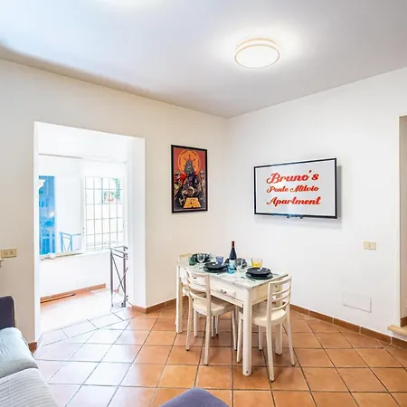 4pax A Ponte Milvio Apartment