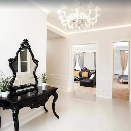Bella Casa * Rome
