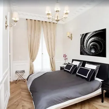 Bella Casa
