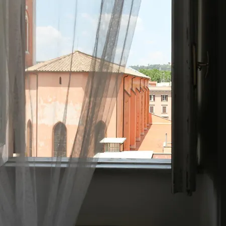 White Vatican Affittacamere Roma