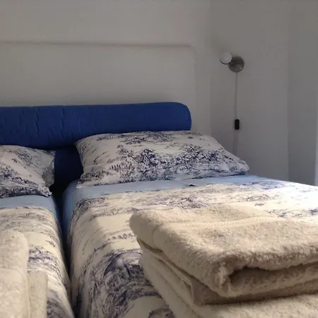 Bed & Breakfast 2 Be Colosseo 3*