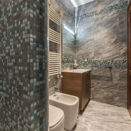 Apartment 900 *