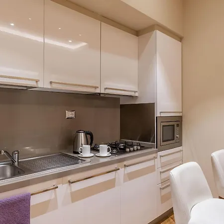 900 Apartment *