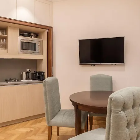 Apartment 900 *