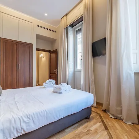 Apartment 900