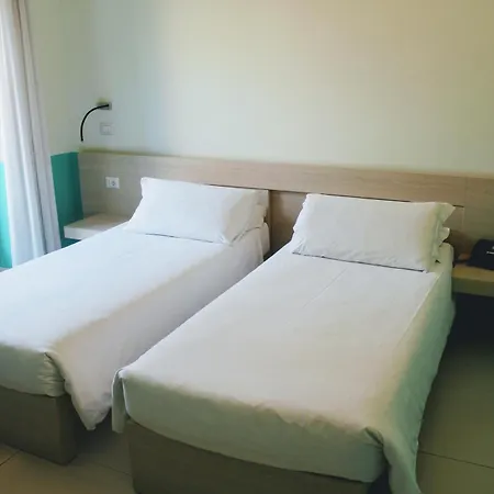 Domus Helena Πανσιόν 3*