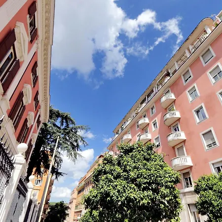 Bellezza Al Colosseo - & Apts Rome