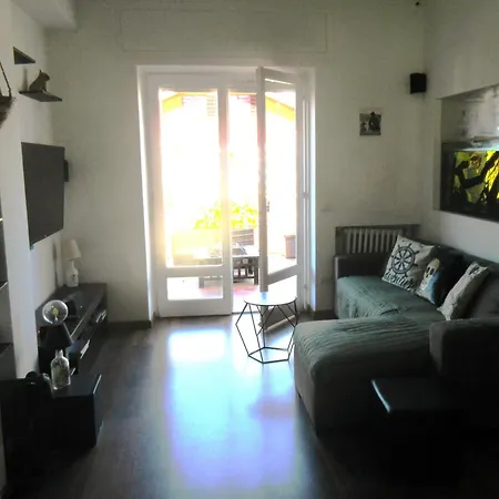 Rooftop Appia Antica,silenzioso Riservato Two Bedrooms Two Bathrooms Roma