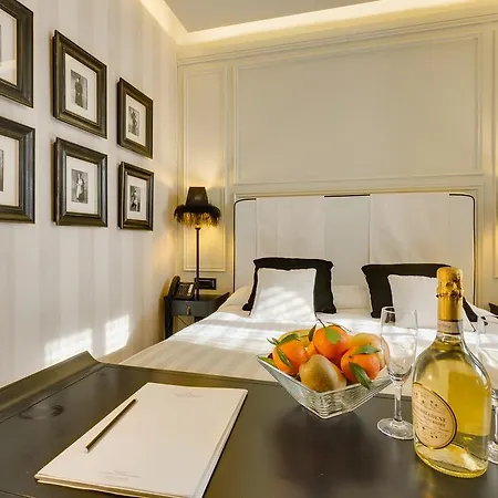 Bellezza Al Colosseo - & Apts 3*