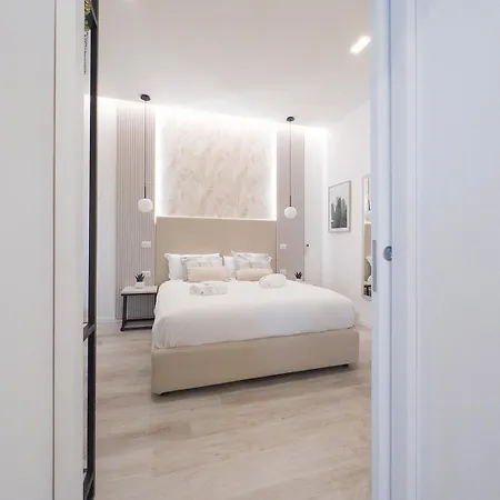 White Ottaviano Rom