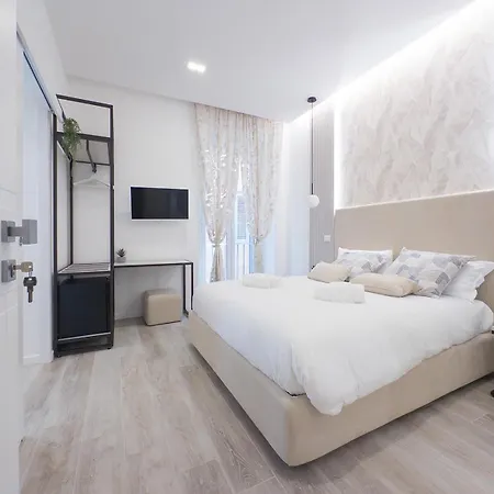 White Ottaviano Guest house Rome