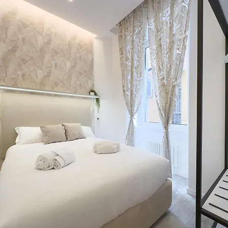 Guest house White Ottaviano Rome