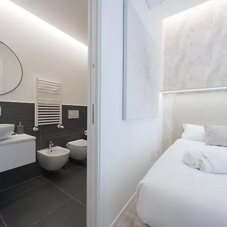 White Ottaviano Guest house Rome
