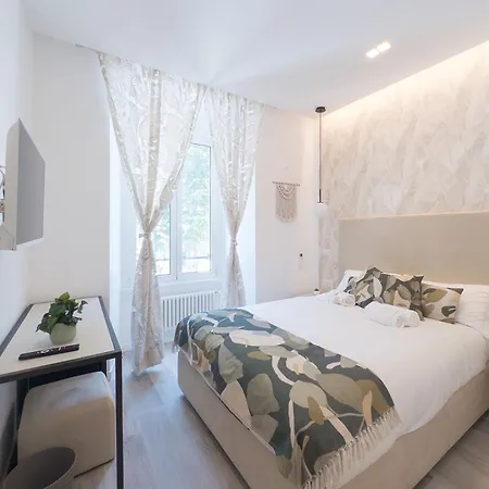 White Ottaviano Rom
