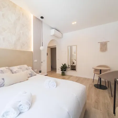 Guest house White Ottaviano