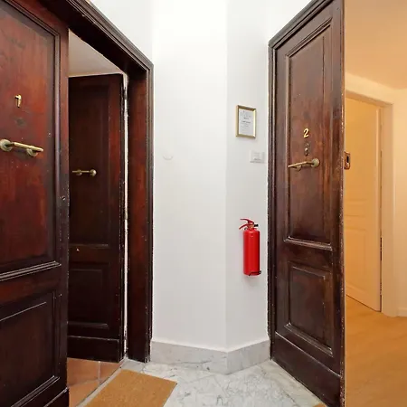 Porta Flaminia * Rome