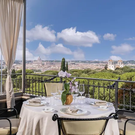 Splendide Royal - The Leading Of The World 5* Rome